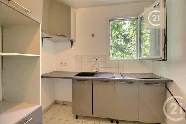 Appartement F2 à vendre - 2 pièces - 49.0 m2 - LES PAVILLONS SOUS BOIS - 93 - ILE-DE-FRANCE - Century 21 Ricard Immobilier