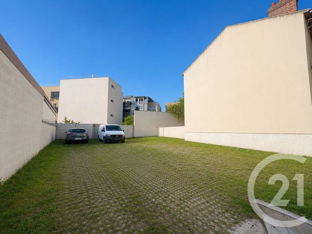 Appartement Studio à vendre - 1 pièce - 29.77 m2 - LIVRY GARGAN - 93 - ILE-DE-FRANCE - Century 21 Ricard Immobilier