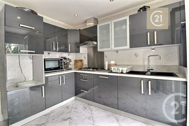 maison à vendre - 6 pièces - 109.06 m2 - AULNAY SOUS BOIS - 93 - ILE-DE-FRANCE - Century 21 Ricard Immobilier