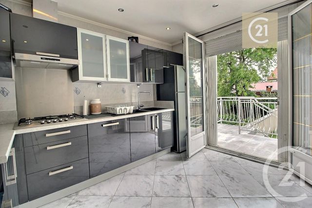 maison à vendre - 6 pièces - 109.06 m2 - AULNAY SOUS BOIS - 93 - ILE-DE-FRANCE - Century 21 Ricard Immobilier