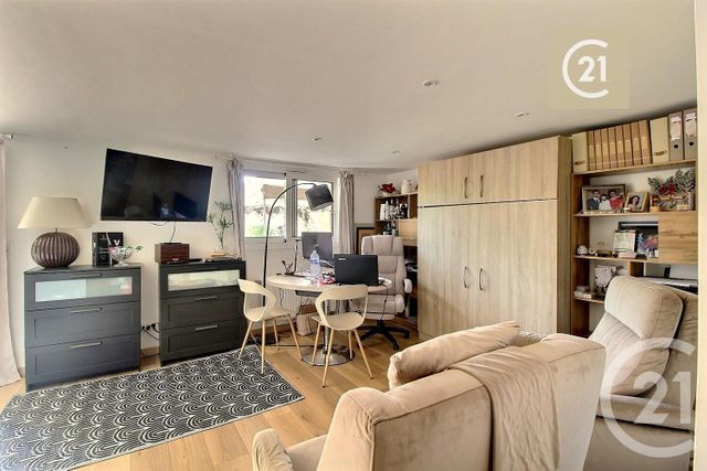 maison à vendre - 6 pièces - 178.0 m2 - LIVRY GARGAN - 93 - ILE-DE-FRANCE - Century 21 Ricard Immobilier
