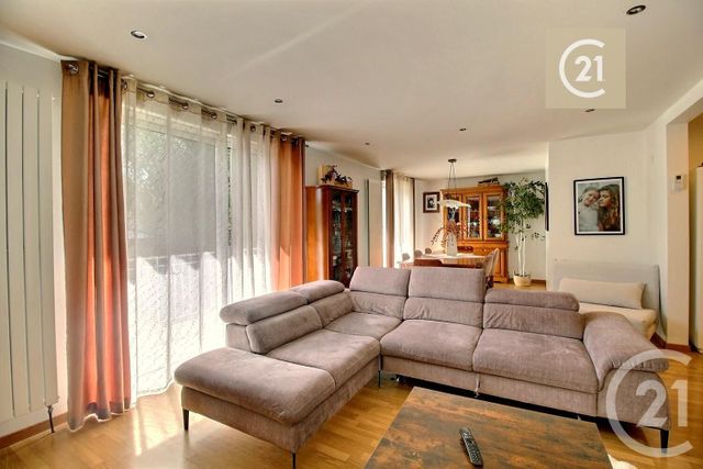 maison à vendre - 6 pièces - 178.0 m2 - LIVRY GARGAN - 93 - ILE-DE-FRANCE - Century 21 Ricard Immobilier
