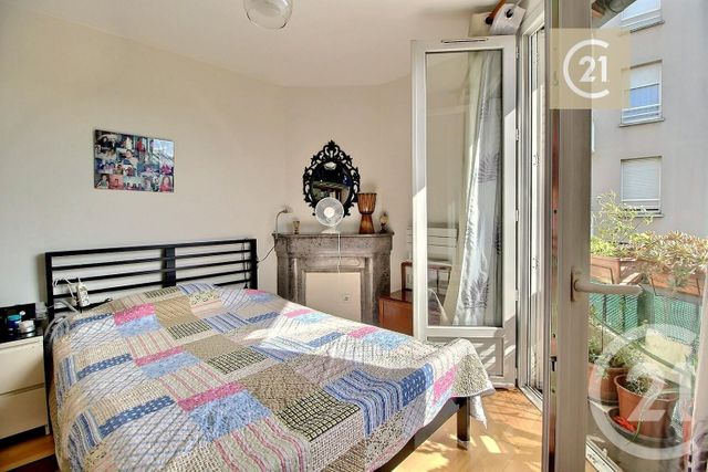 Appartement F3 à vendre - 3 pièces - 49.09 m2 - LES PAVILLONS SOUS BOIS - 93 - ILE-DE-FRANCE - Century 21 Ricard Immobilier