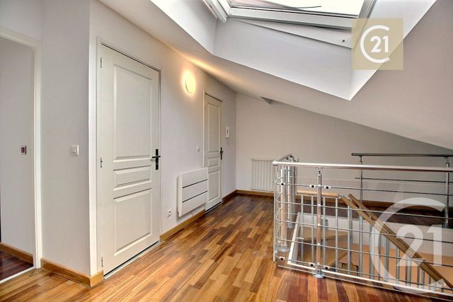 Appartement F3 à vendre - 3 pièces - 60.59 m2 - LIVRY GARGAN - 93 - ILE-DE-FRANCE - Century 21 Ricard Immobilier