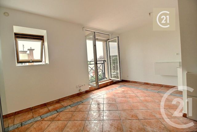 Appartement Studio à vendre - 1 pièce - 22.12 m2 - LIVRY GARGAN - 93 - ILE-DE-FRANCE - Century 21 Ricard Immobilier