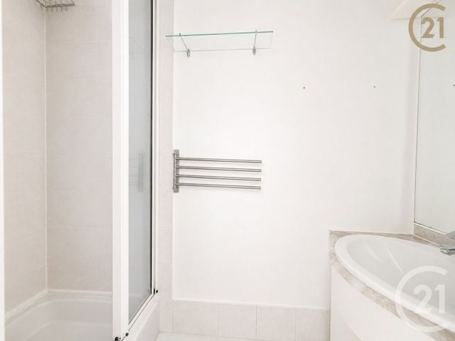 Appartement F1 à vendre - 1 pièce - 24.26 m2 - LIVRY GARGAN - 93 - ILE-DE-FRANCE - Century 21 Ricard Immobilier