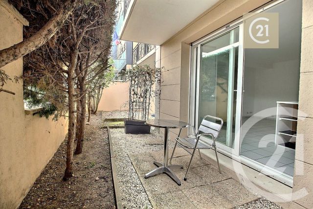 Appartement F1 à vendre - 1 pièce - 24.26 m2 - LIVRY GARGAN - 93 - ILE-DE-FRANCE - Century 21 Ricard Immobilier