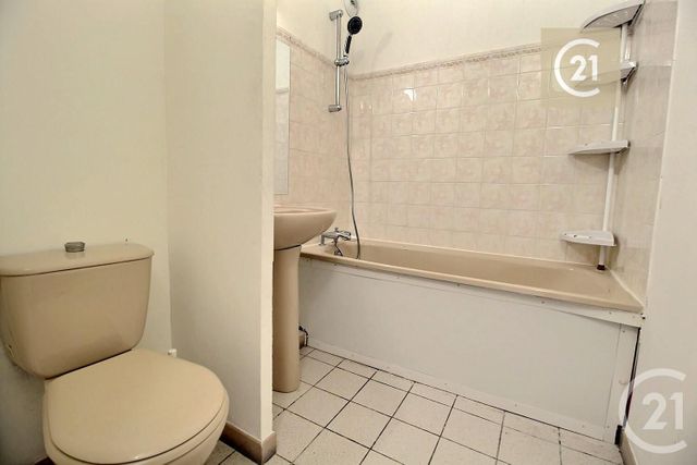 Appartement F1 à vendre - 1 pièce - 26.0 m2 - LIVRY GARGAN - 93 - ILE-DE-FRANCE - Century 21 Ricard Immobilier