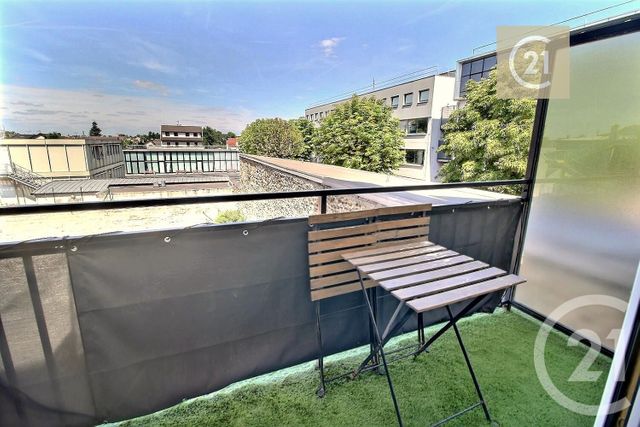 Appartement F1 à vendre - 1 pièce - 26.0 m2 - LIVRY GARGAN - 93 - ILE-DE-FRANCE - Century 21 Ricard Immobilier