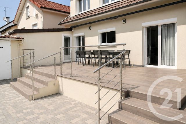 maison à vendre - 6 pièces - 134.84 m2 - LIVRY GARGAN - 93 - ILE-DE-FRANCE - Century 21 Ricard Immobilier