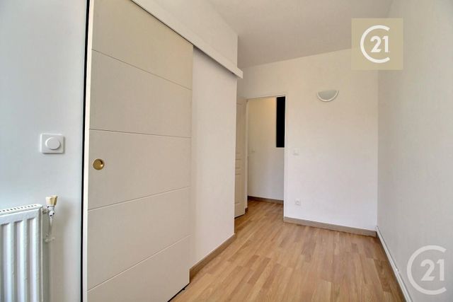 Appartement F2 bis à vendre - 3 pièces - 42.14 m2 - LES PAVILLONS SOUS BOIS - 93 - ILE-DE-FRANCE - Century 21 Ricard Immobilier