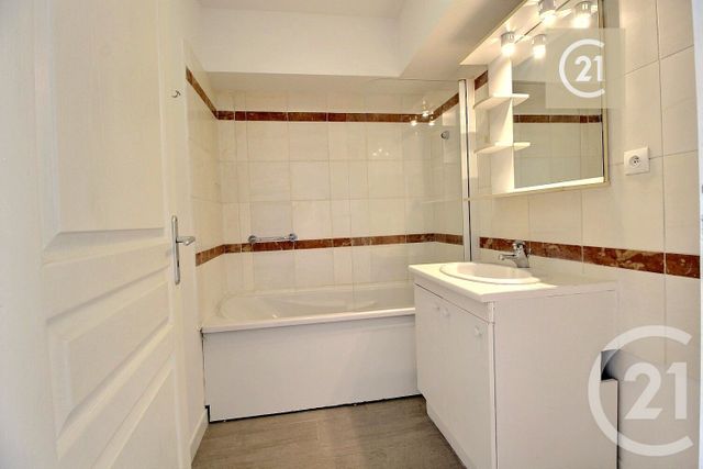 Appartement F2 à vendre - 2 pièces - 41.25 m2 - LIVRY GARGAN - 93 - ILE-DE-FRANCE - Century 21 Ricard Immobilier