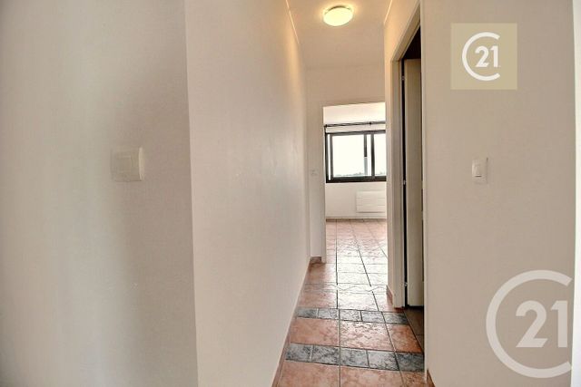 Appartement F2 à vendre - 2 pièces - 41.25 m2 - LIVRY GARGAN - 93 - ILE-DE-FRANCE - Century 21 Ricard Immobilier