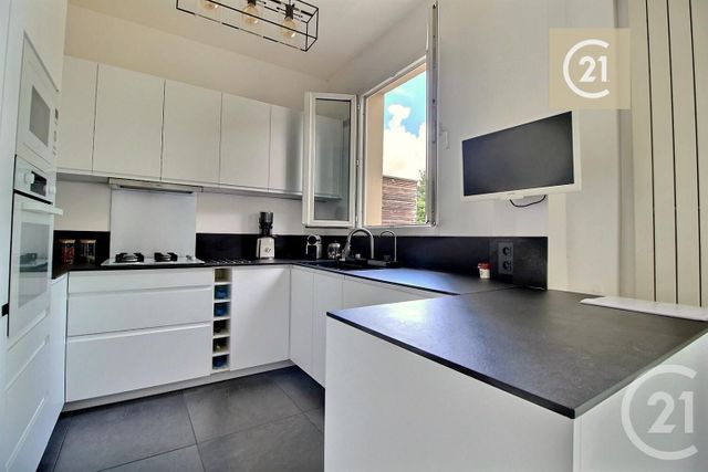 maison à vendre - 4 pièces - 116.0 m2 - LES PAVILLONS SOUS BOIS - 93 - ILE-DE-FRANCE - Century 21 Ricard Immobilier