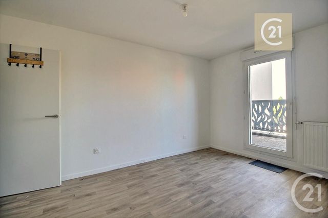 Appartement F4 à vendre - 4 pièces - 78.29 m2 - LES PAVILLONS SOUS BOIS - 93 - ILE-DE-FRANCE - Century 21 Ricard Immobilier