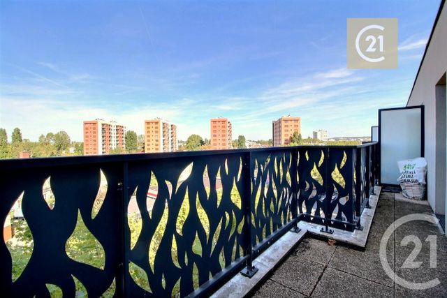 Appartement F4 à vendre - 4 pièces - 78.29 m2 - LES PAVILLONS SOUS BOIS - 93 - ILE-DE-FRANCE - Century 21 Ricard Immobilier