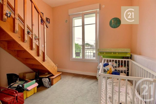 maison à vendre - 5 pièces - 193.1 m2 - LES PAVILLONS SOUS BOIS - 93 - ILE-DE-FRANCE - Century 21 Ricard Immobilier