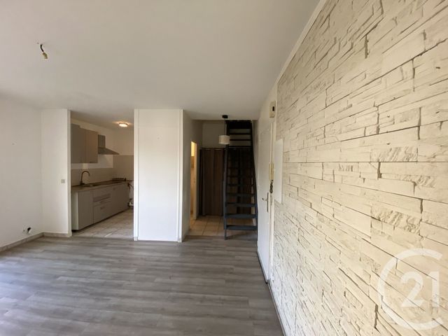 Appartement F3 à vendre - 3 pièces - 60.43 m2 - LES PAVILLONS SOUS BOIS - 93 - ILE-DE-FRANCE - Century 21 Ricard Immobilier